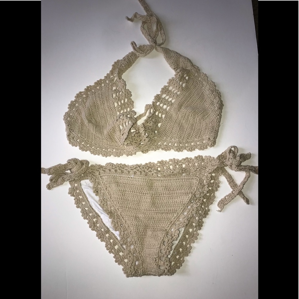 Cupshe Medium Size Crochet Bikini
